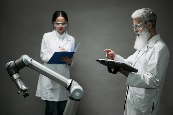 Créez et partagez vos formations en toute simplicité avec easygenerator