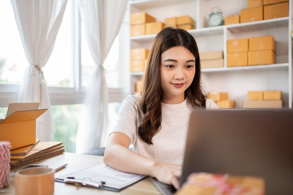 Optimisez votre présence en ligne : achat de likes et followers