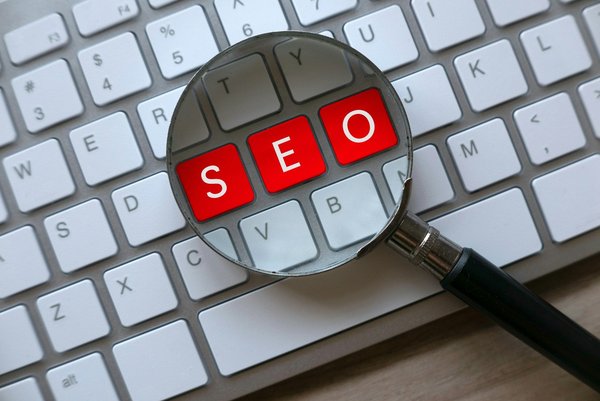 Boostez votre référencement naturel avec un expert SEO
